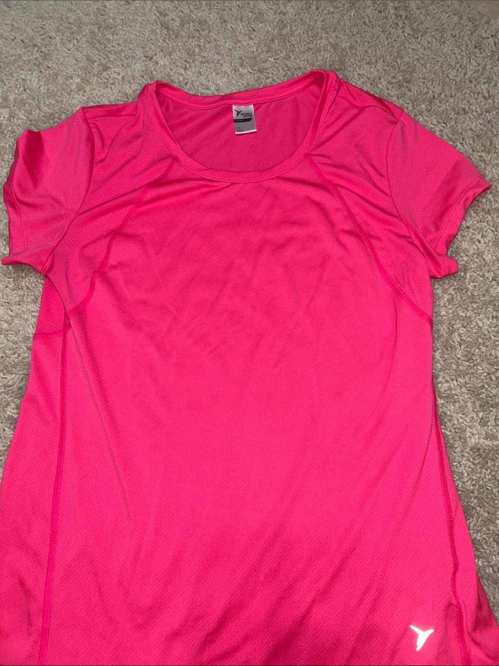 Old Navy Hot Pink Short Sleeve Performance Tee